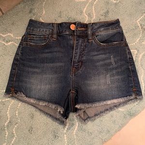 s.o high rise jean shorts